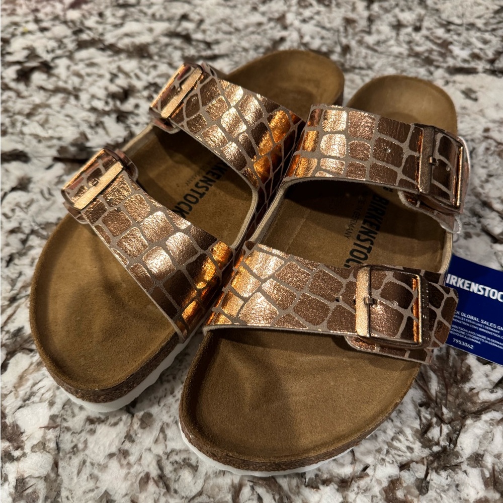 Birkenstock Sandals 🤎 - Picture 4 of 14